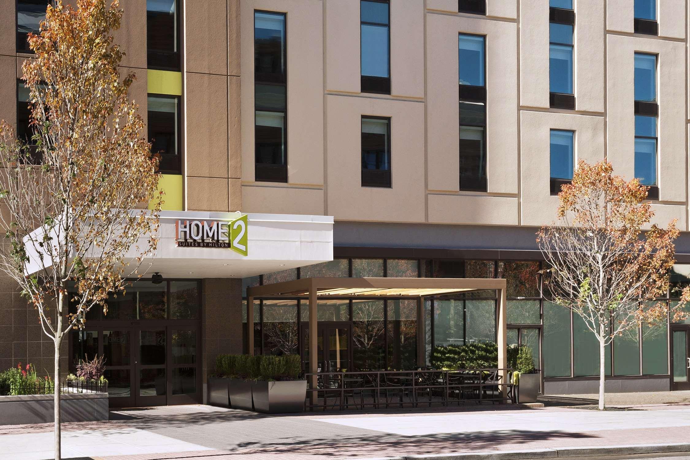 Home2 Suites By Hilton Philadelphia Convention Center Εξωτερικό φωτογραφία
